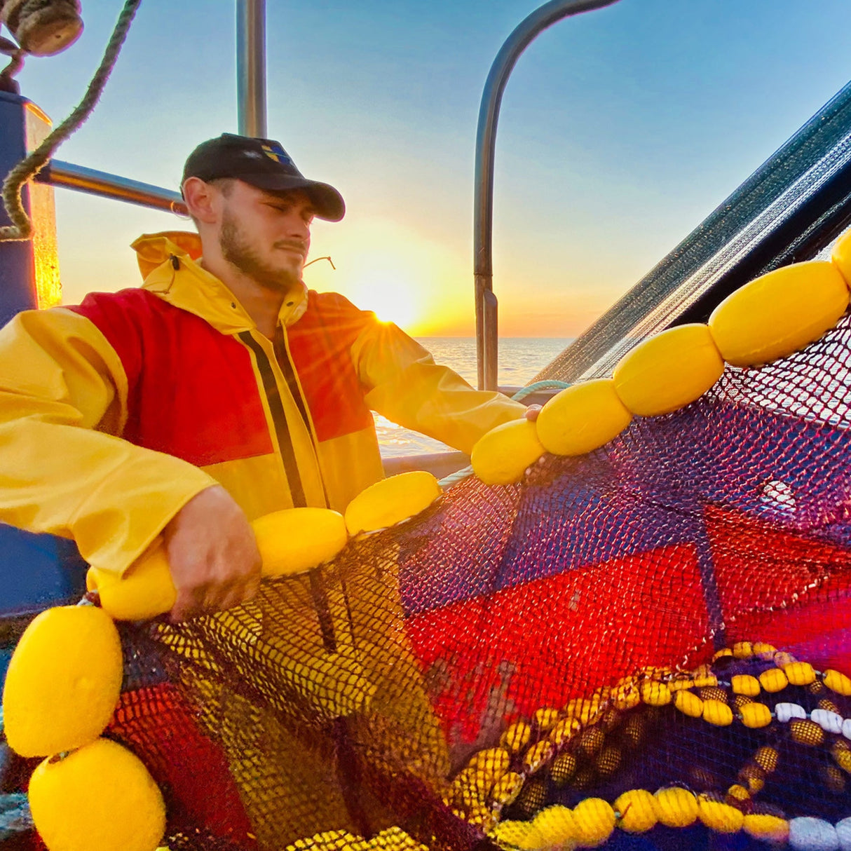 Nylpeche-materiale på nedre del for maksimal holdbarhet.