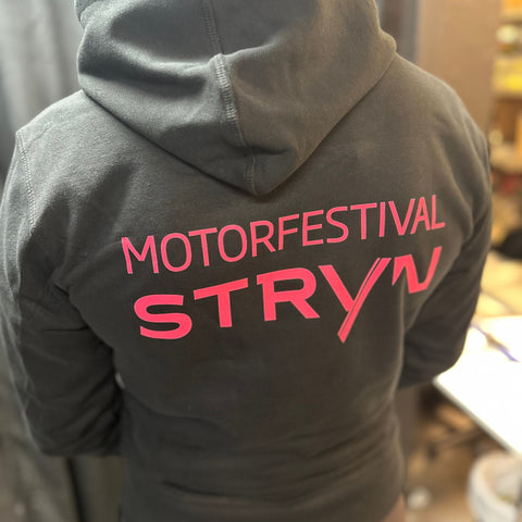 Hettegenser Motorfestival Stryn - rosa merke