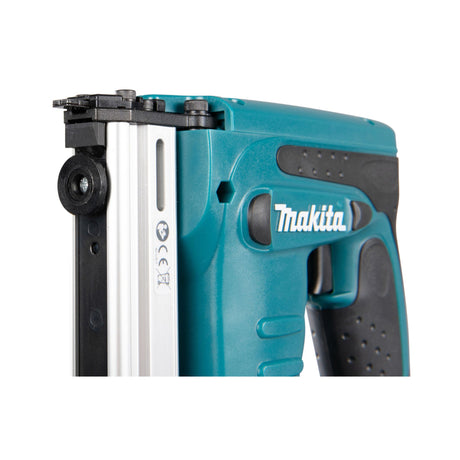 Krampepistol LXT ® uten batteri (DST221Z)